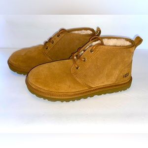 UGG Neumel Chestnut Suede Boots Women’s Size 10 Excellent